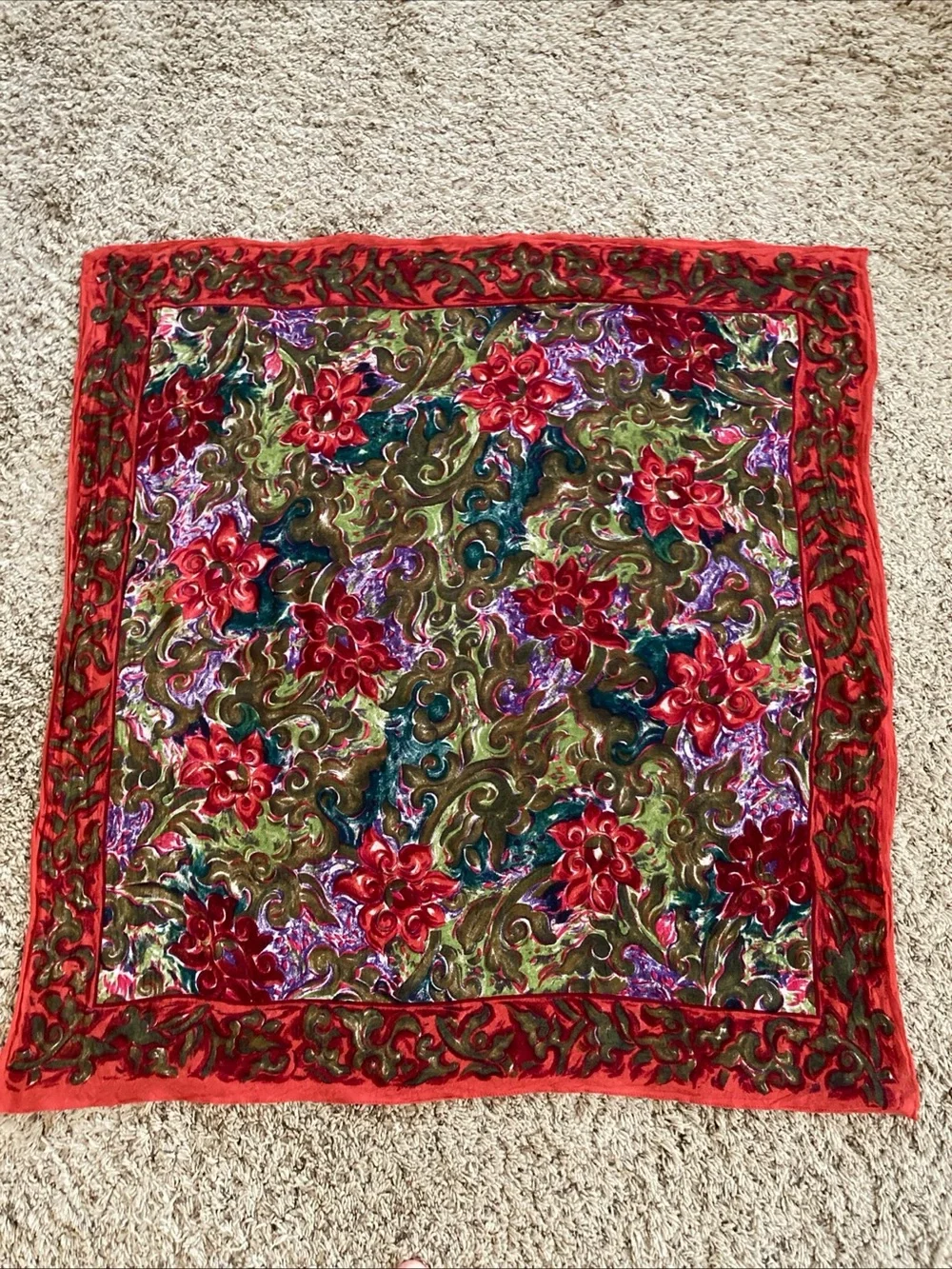 Vintage Express Red green Floral square women’s scarf 31”